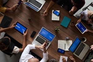 Mehr über den Artikel erfahren Bürgergeld für Alleinerziehende: Berechnung und Unterstützung